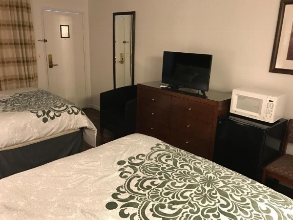 Discovery Inn image 11